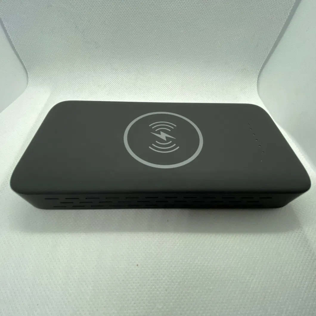 2K Private Mold High Mega Pixel Power Bank Charger Recording Camera with Night Vision and PIR Motion Detection Camera 10000 mAh Battery with Phone Holder Type C