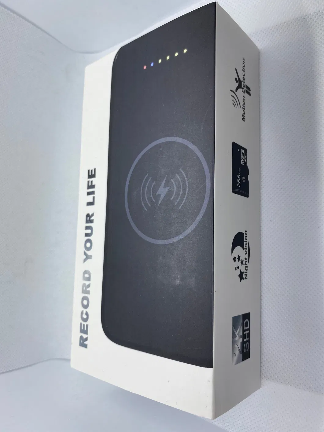 2K Private Mold High Mega Pixel Power Bank Charger Recording Camera with Night Vision and PIR Motion Detection Camera 10000 mAh Battery with Phone Holder Type C