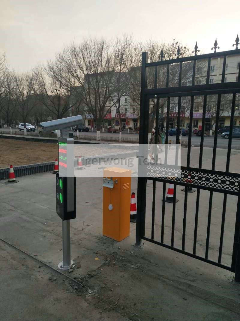 Hot Sales Tgw Lpr /Anpr/License Plate Parking Management System Software Solutions for Apartment and Hotel